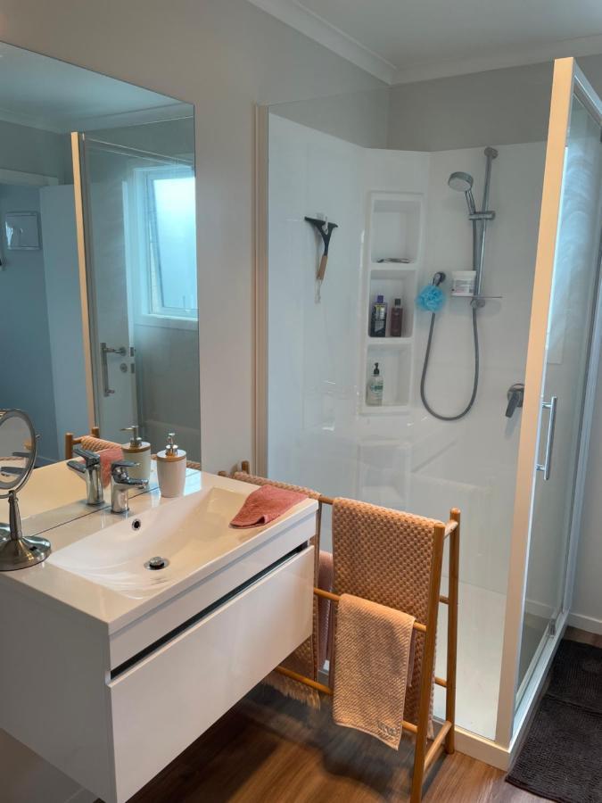 Modern Studio Apartment Motueka Exterior foto
