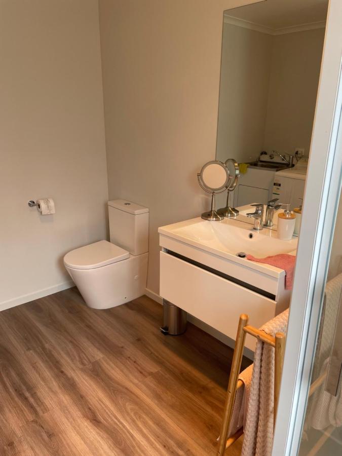 Modern Studio Apartment Motueka Exterior foto
